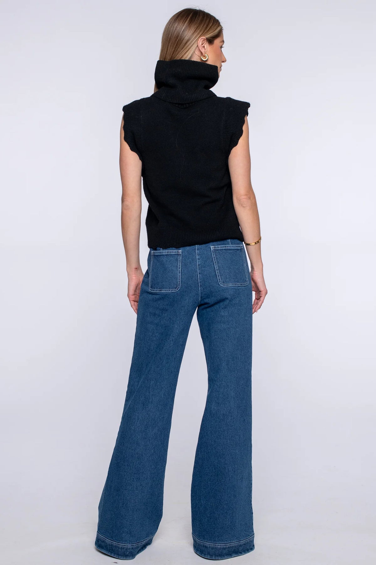 Heather Convertible Sweater in Onyx