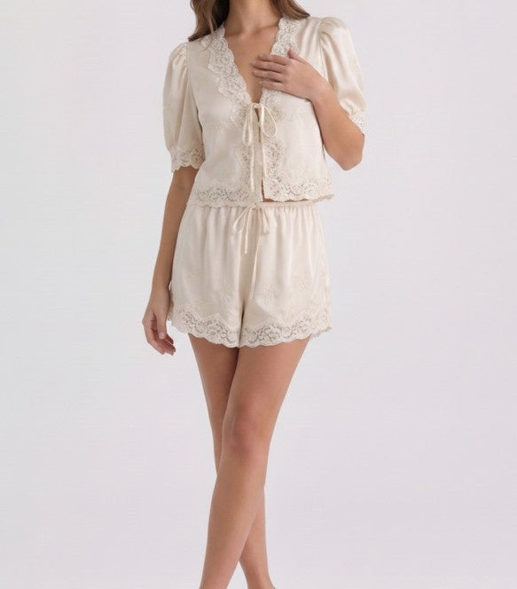 Lace Trimmed Shorts-Cream