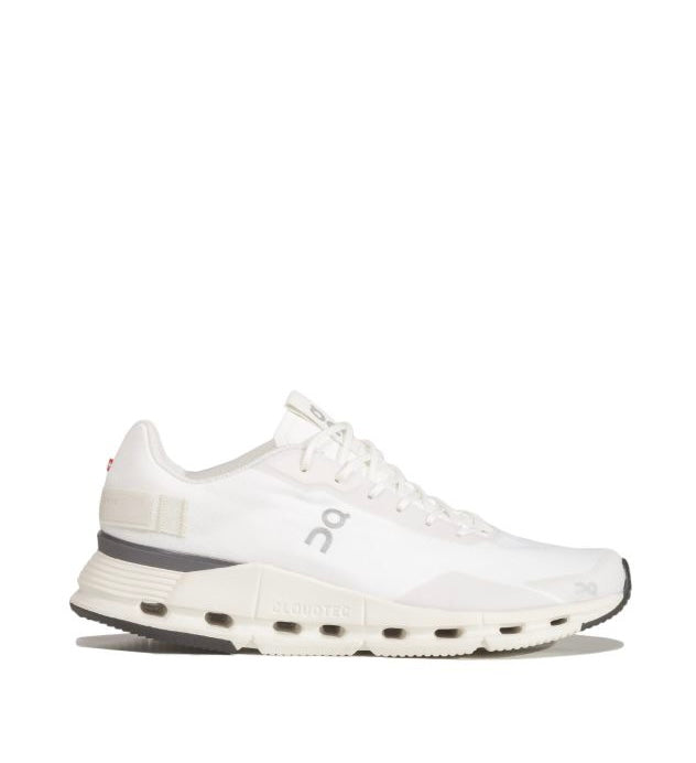 On Running Women's Cloudnova Form Eclipse Trainers in White