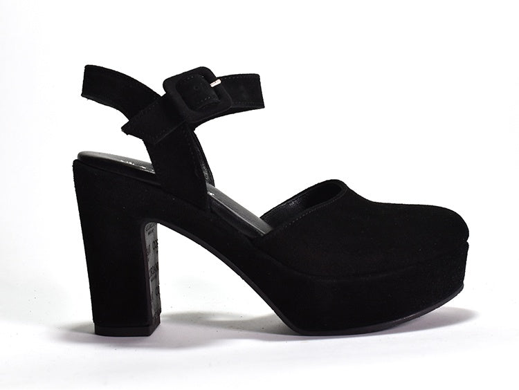 Torin - Black Suede
