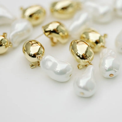 Vintage Chunky Gold and Pearl Drop Earrings