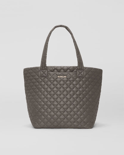 Magnet Medium Metro Tote Deluxe II