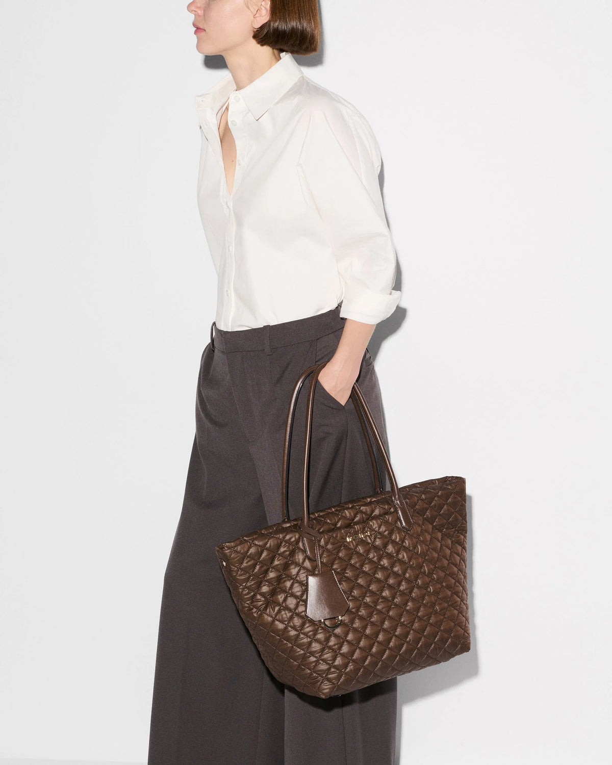 Walnut Medium Daily Tote