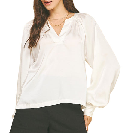 The Blanc Blouse