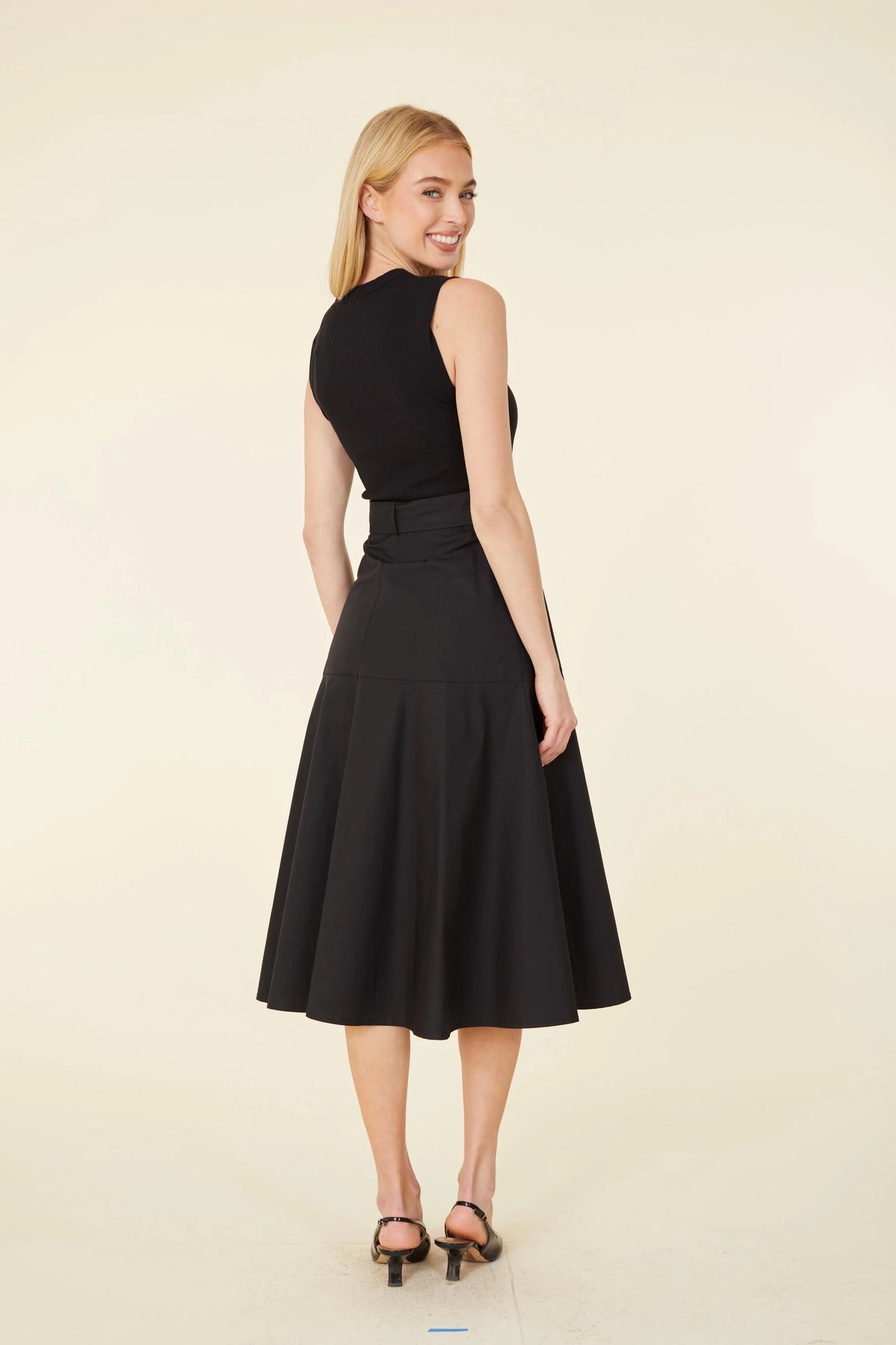 Sleeveless Midi Dress - Black