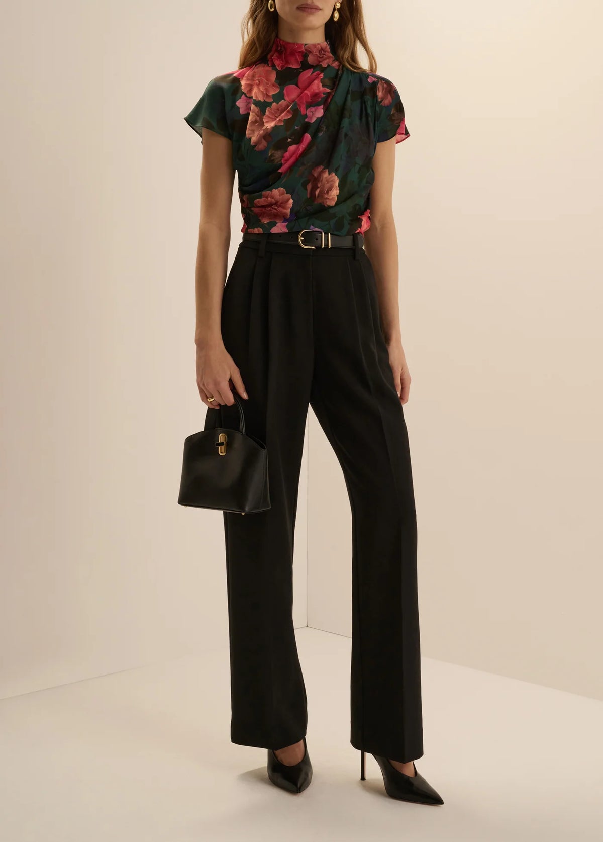 Graceful Top-Gemstone Floral
