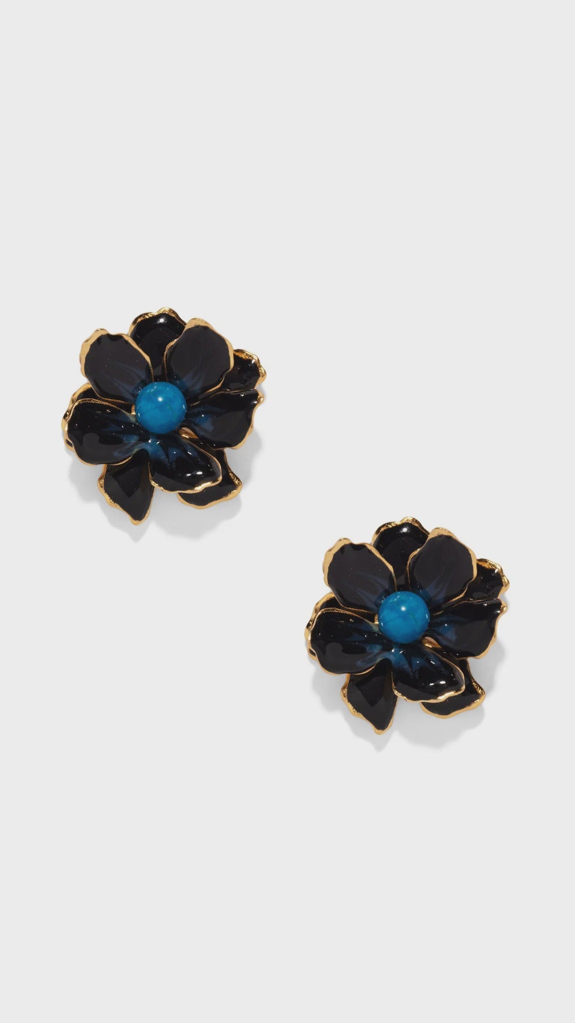 Small Jewel Box Earrings in Onyx