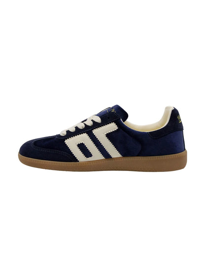 Cloud W26 in Velvet Royal Butter Sneakers