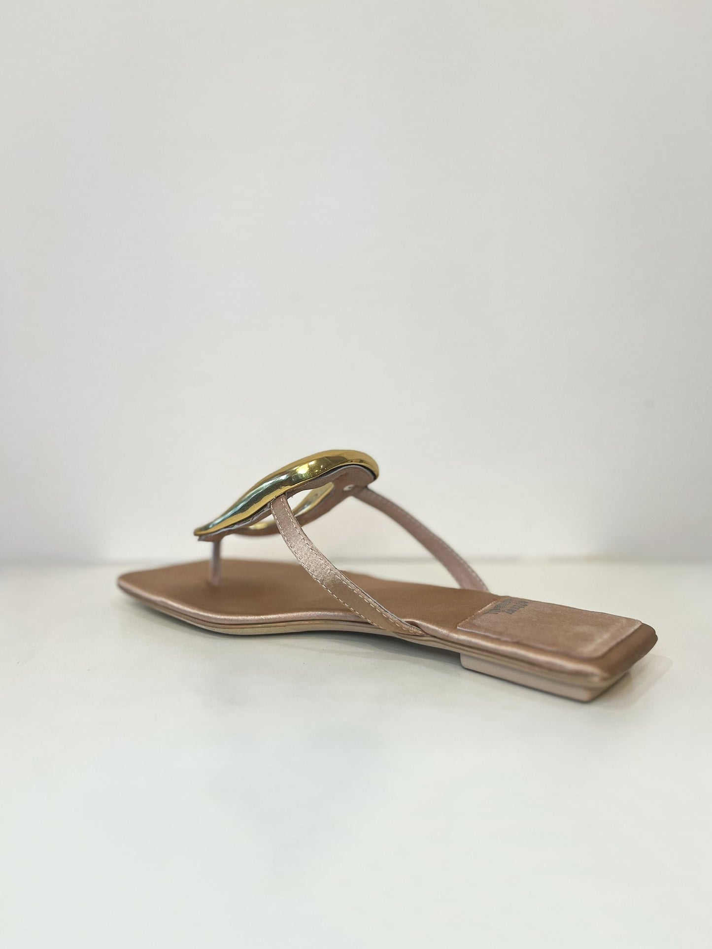 Linques Sandal in Gold
