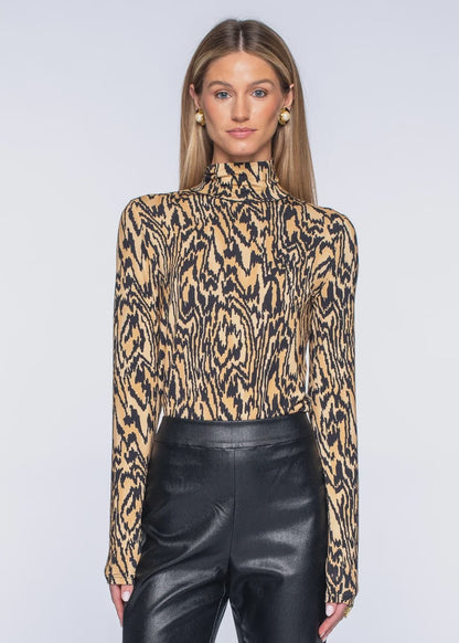 Stevie Top in Burl