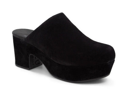 Ginette - Black Suede