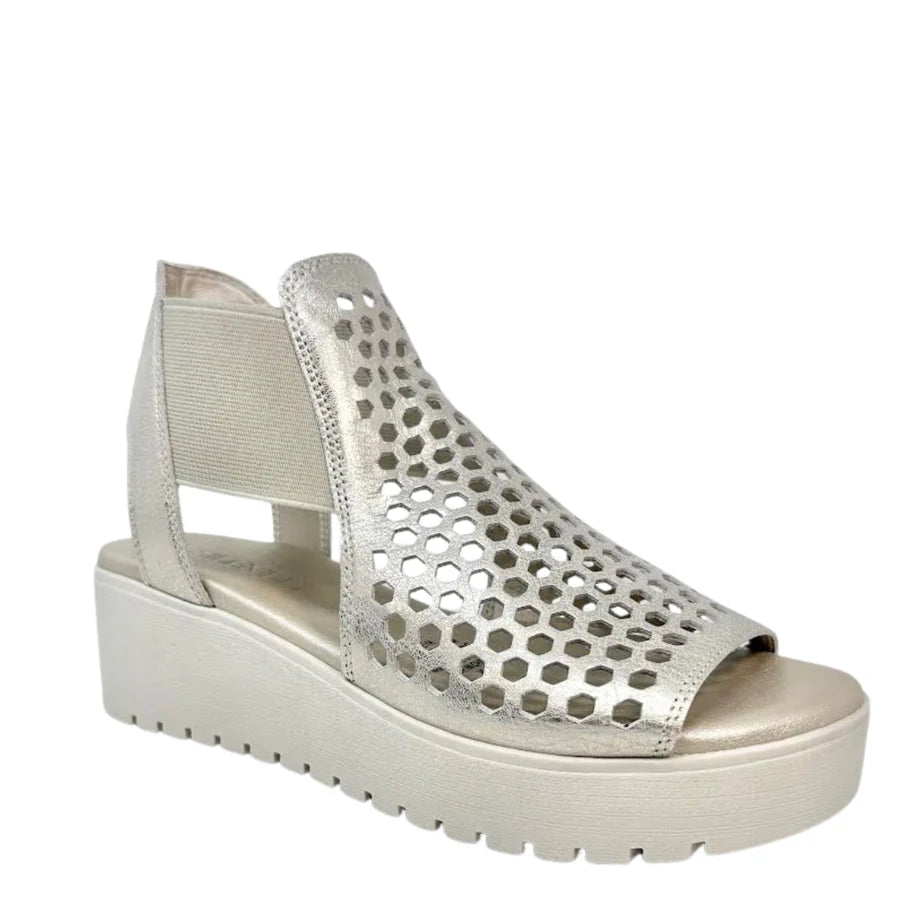 Odeya Sandal - Beige Gold/Almond