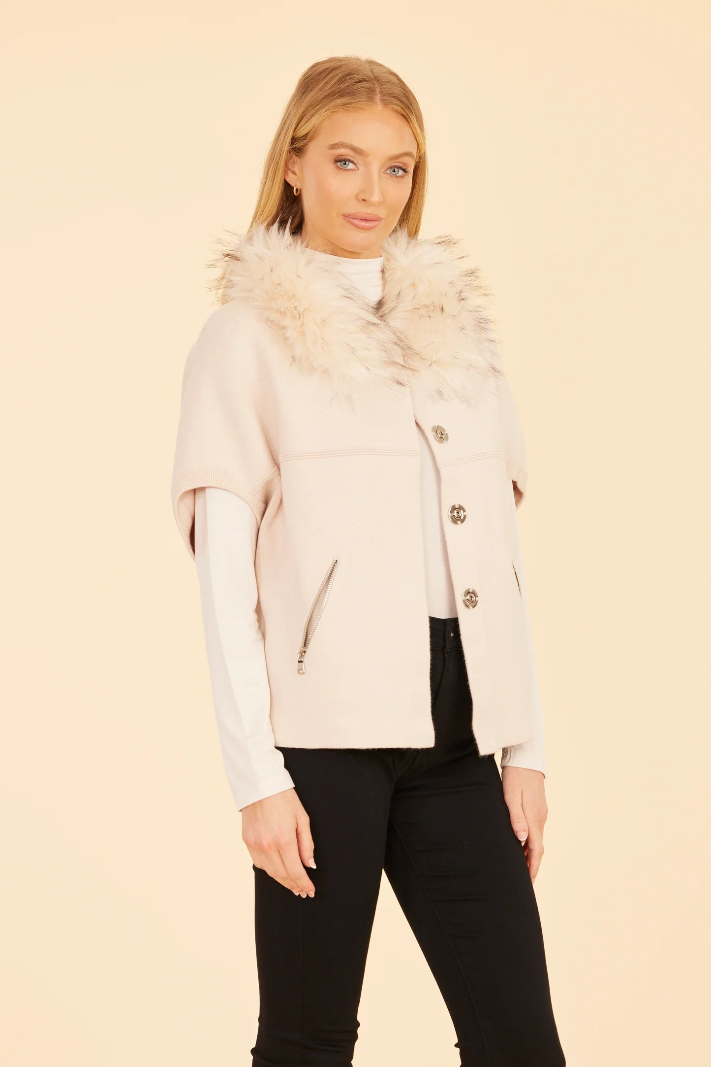 Faux Fur Collar Structured Cardigan - Creme