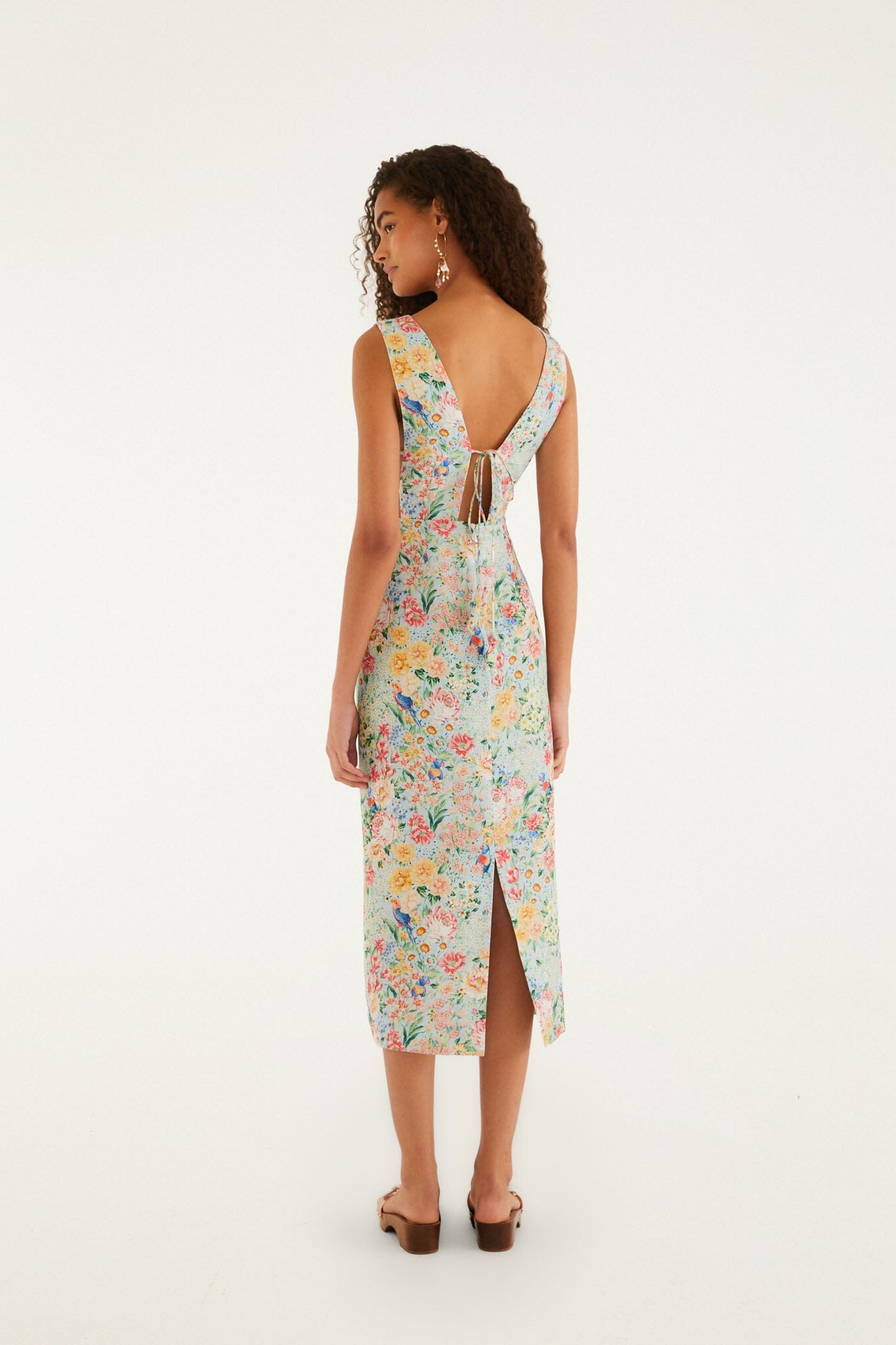 Rendeira  Sleeveless Midi Dress