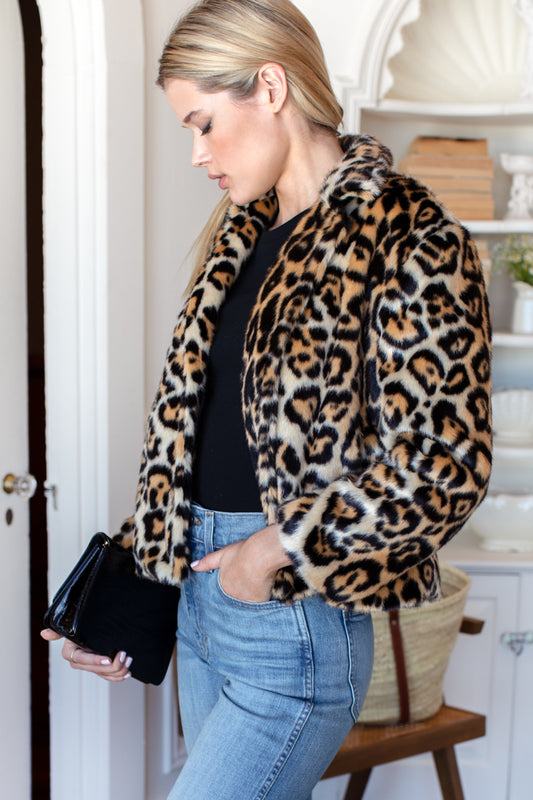 Short 60s Coat - Leopard Fur