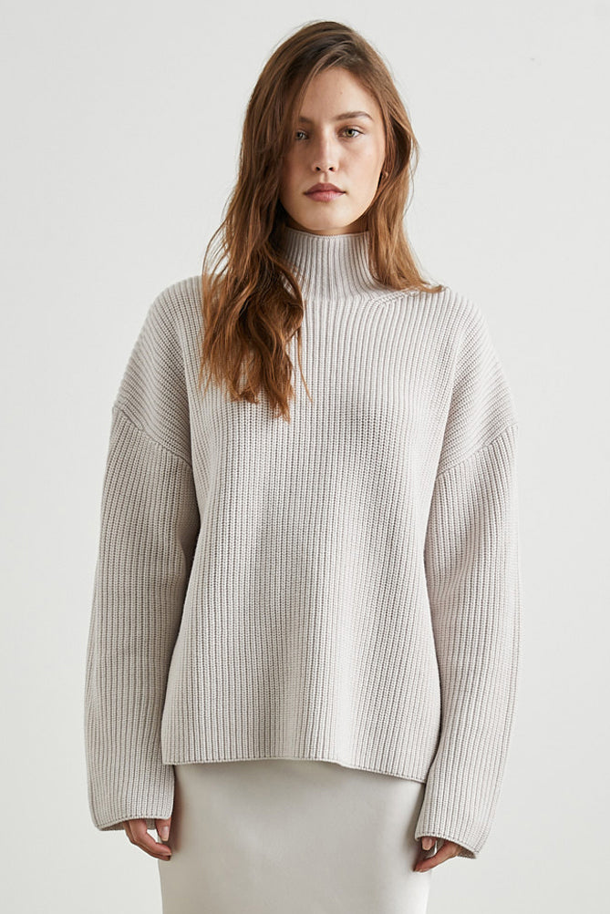 Sanna Sweater