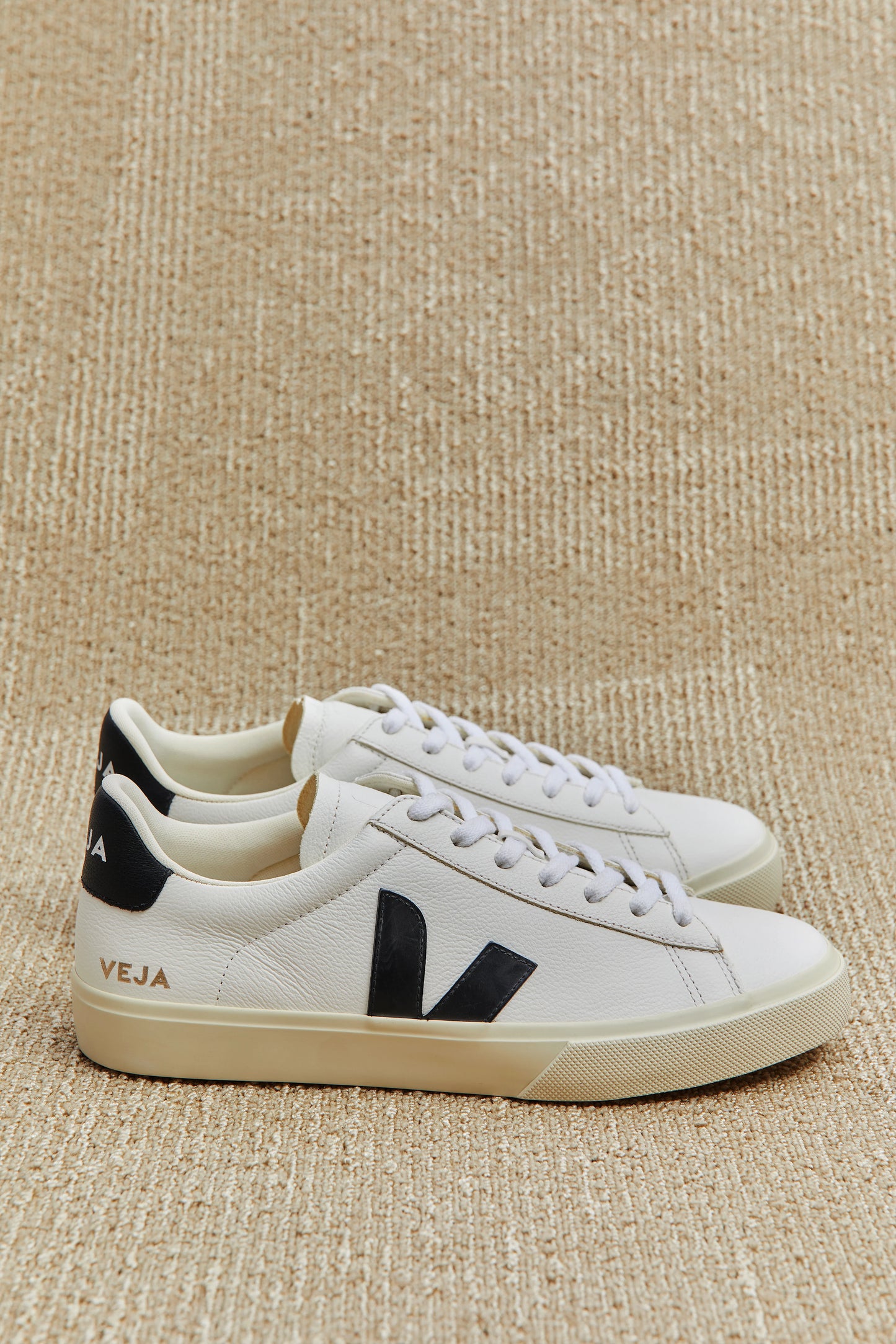 Campo Sneakers - White/Black
