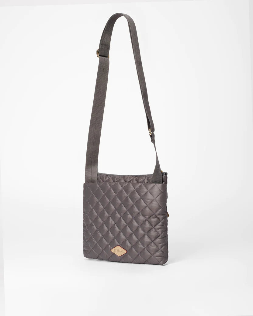 Metro Flat Crossbody in Magnet