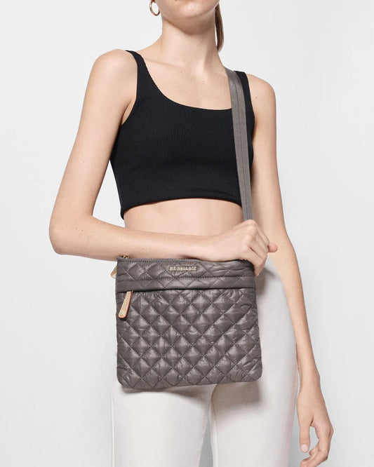 Metro Flat Crossbody in Magnet